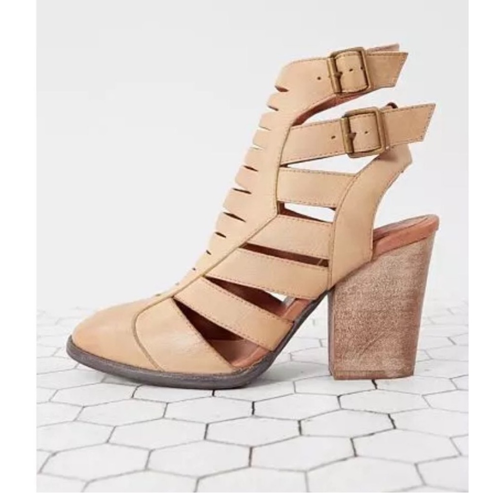 NWT Free People Hayes Heeled Leather Ankle Boot